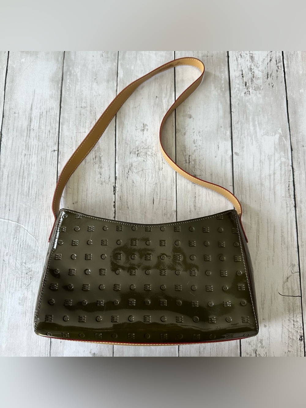 PREOWNED VINTAGE ARCADIA GREEN BROWN SHOULDER BAG Y2K PURSE